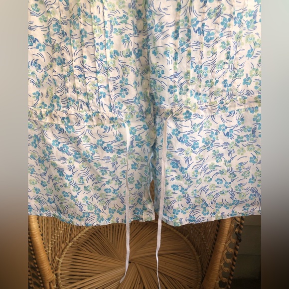 Vintage St. Johns Bay White and Blue Floral Tank Top 90s/Y2k Cottagecore Large - Picture 4 of 6